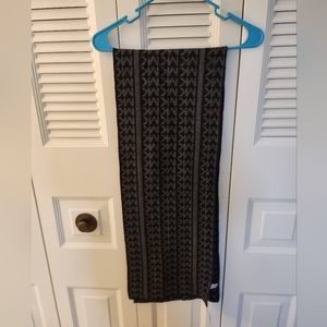 Michael Kors scarf